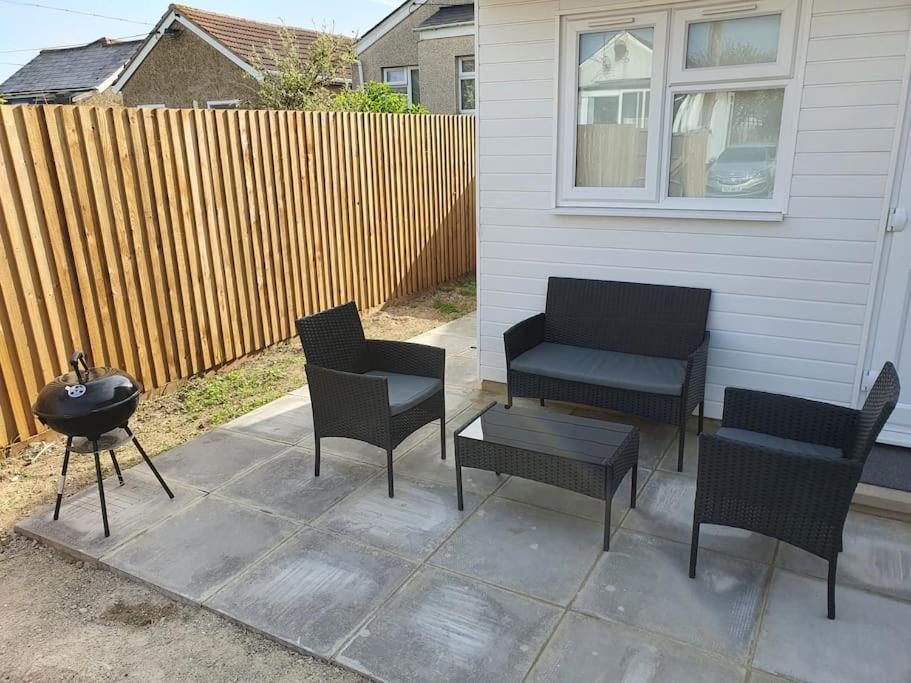 Apartament The Tiny Sea Gem Jaywick Sands Zewnętrze zdjęcie