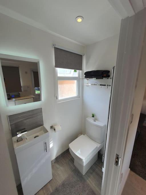 Apartament The Tiny Sea Gem Jaywick Sands Zewnętrze zdjęcie